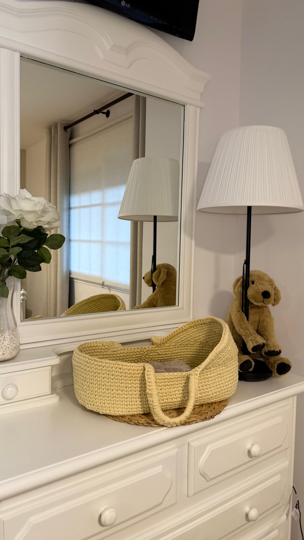 Moisés de trapillo hecho a mano para muñecos